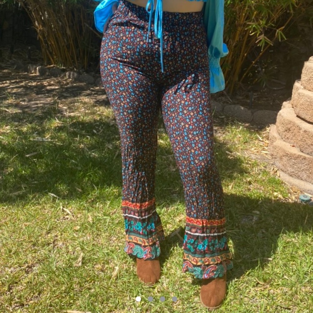 floral, bohemian style SHEIN pants 💘